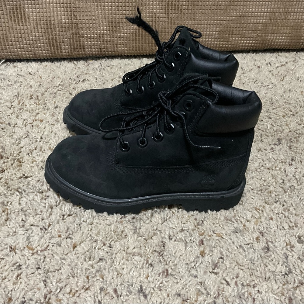 Timberland Kids Black Leather Boots - Picture 9 of 12